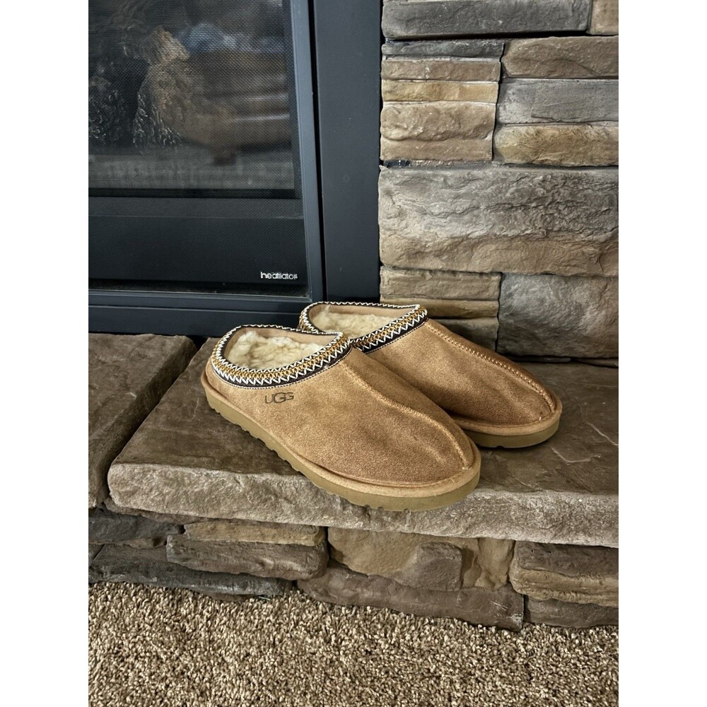 UGG Tasman Men's Slip-On Slipper, Size 9 - Chestnut (5950) Lightly Used